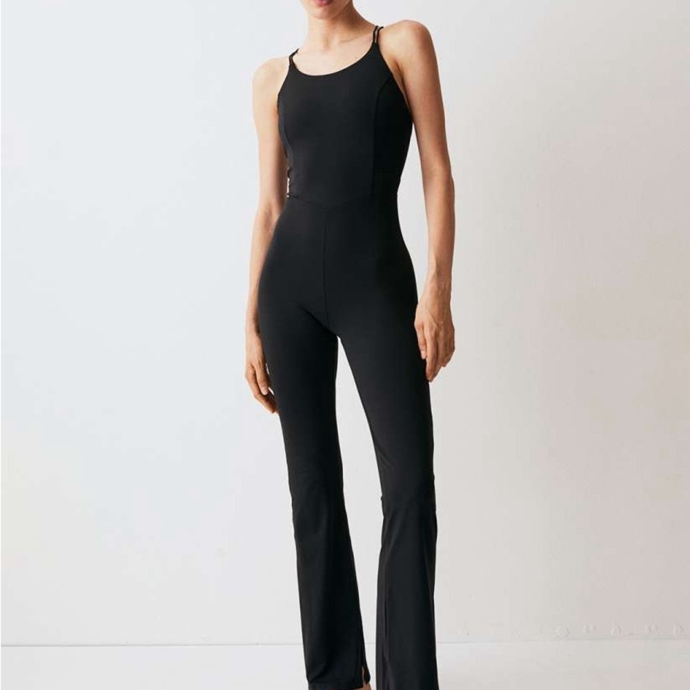 H&M SOFTMOVE™ SPORTS UNITARD SIZE SMALL NEW!!!